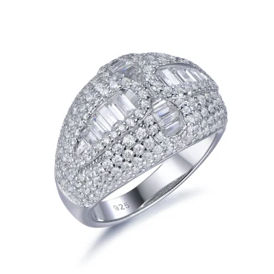 바게트 컷 다이아몬드가 세팅된 925 스털링 실버 소재의 최신 혁신 영원 반지