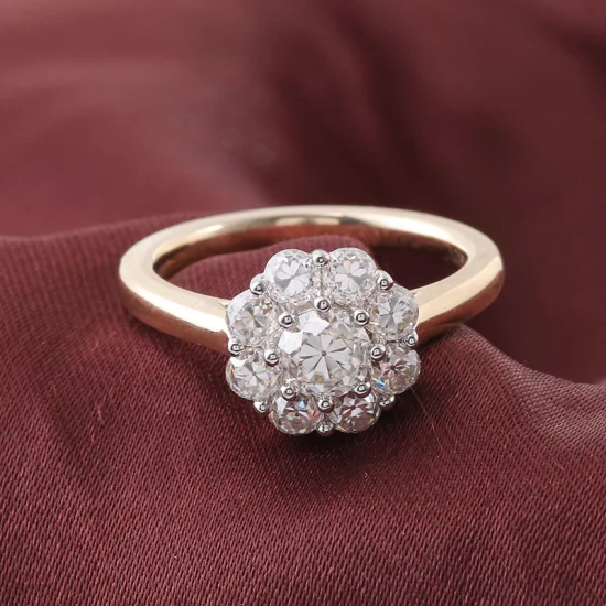 결혼식을 위한 패션 플라워 디자인 1.5 캐럿 CT Moissanite 반지 14K 골드 화이트 골드 약혼 반지
